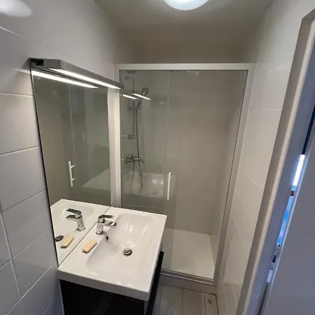 Studio Contemporain, A Deux Pas De La Mer A ! *