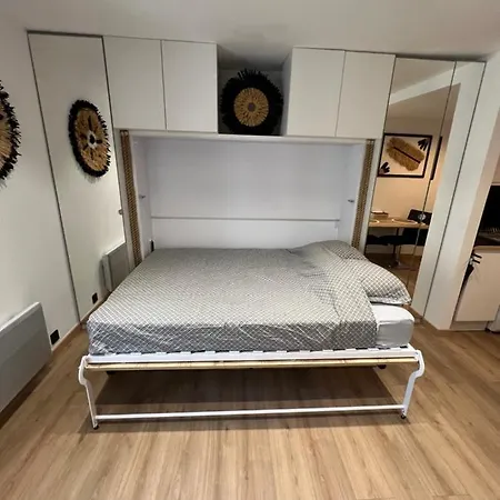 Apartment Studio Contemporain, A Deux Pas De La Mer A ! La Ciotat