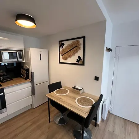 Apartment Studio Contemporain, A Deux Pas De La Mer A ! La Ciotat